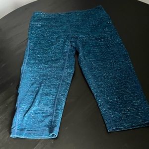 Zella Capri Live In Leggings. Small.